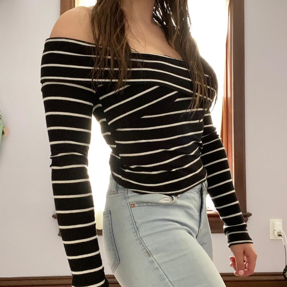 Black and White Off-the-Shoulder Shirt